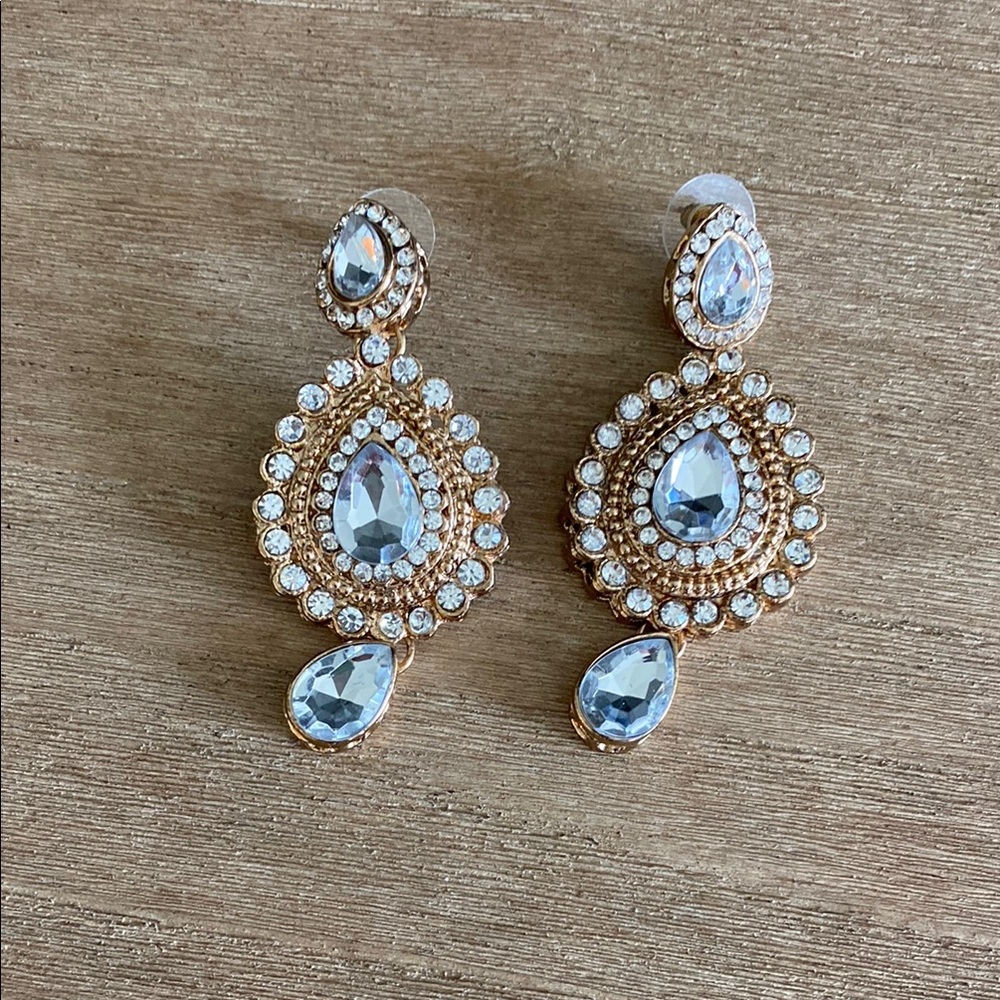 Radiant Gold and Silver Hoop Earrings with Sparkling Accents